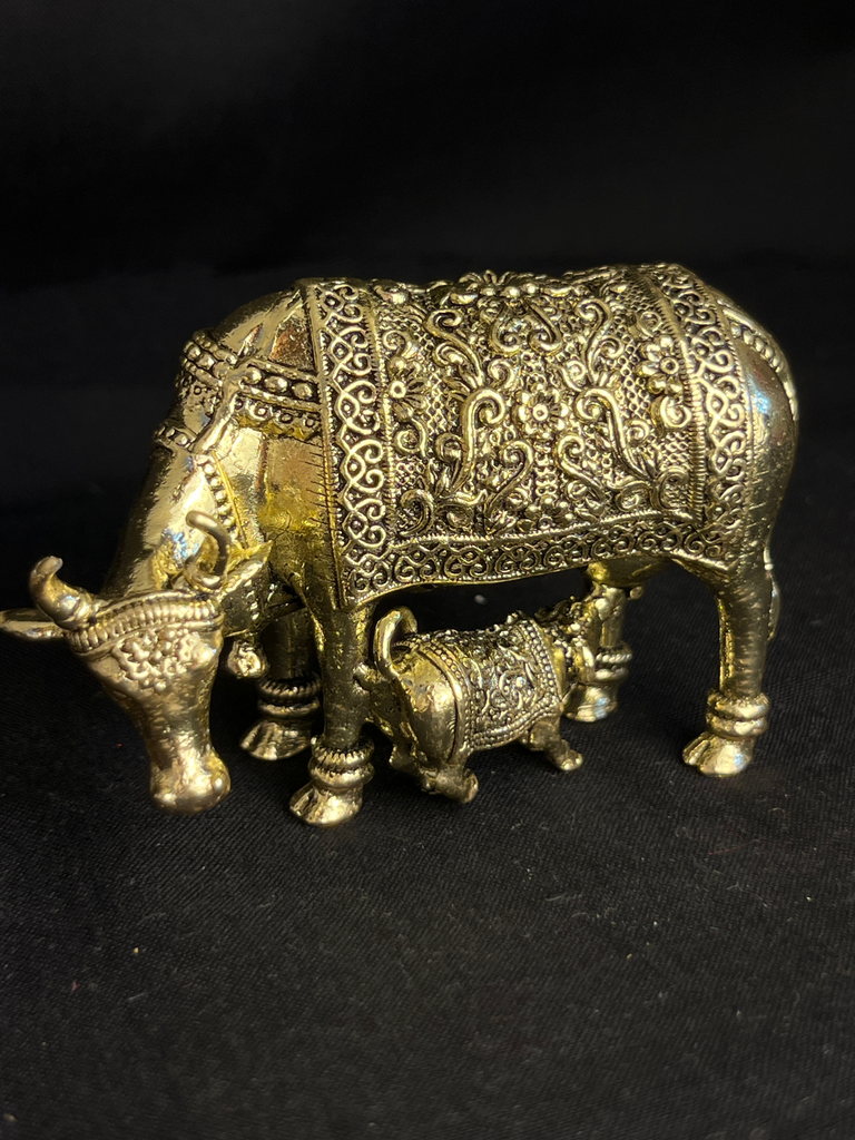 KTD Gopala Kamdhenu Ji 4.7cm Brass (Prem) 199Dh